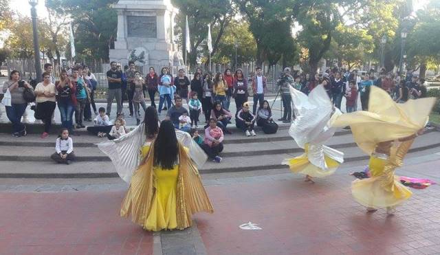 Revolución Cultural en la Plaza Pringles