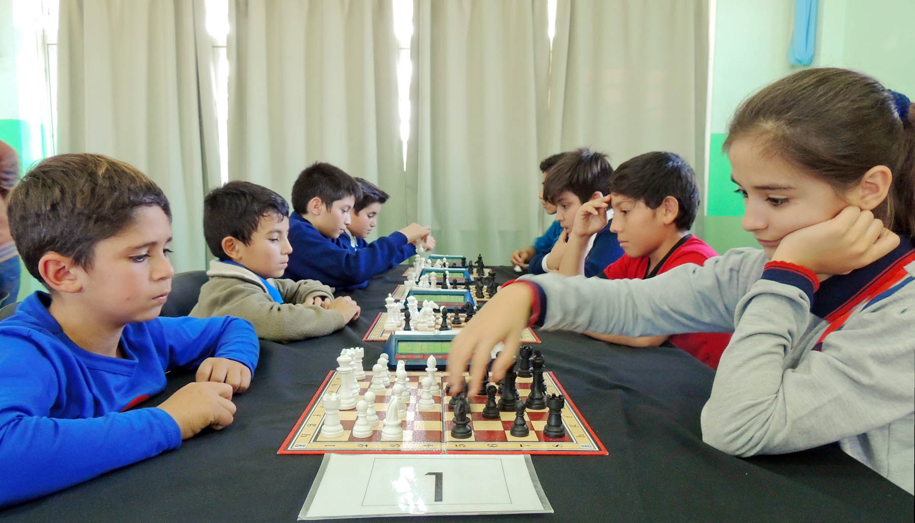 Alumnos de todo San Luis desplegaron su talento en un torneo interescolar de ajedrez