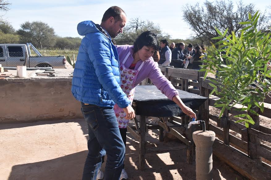 El Mataco y Campo Antuna: 30 familias ya acceden al agua y a una mejor calidad de vida