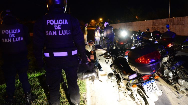 La Policía provincial realizó un nuevo megaoperativo simultáneo