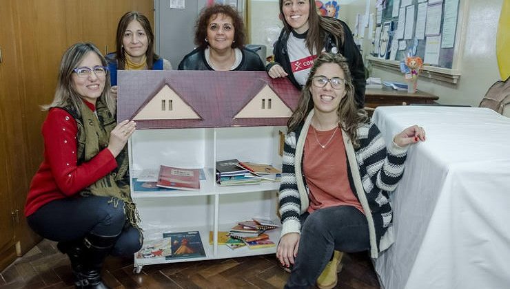 La ULP entregó más de 600 libros a escuelas y jardines de infantes de San Luis