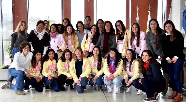 Alumnas del Centro Educativo N°2 compartieron propuestas con Spinuzza