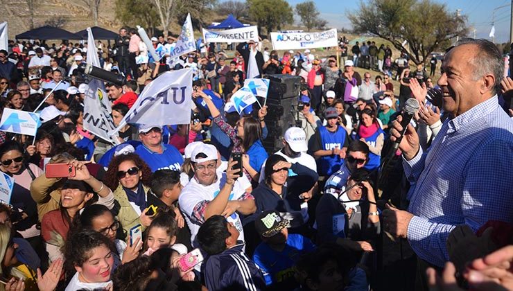 Para Adolfo el Plan de Viviendas es fundamental en un futuro cercano, e instó a todos a inscribirse