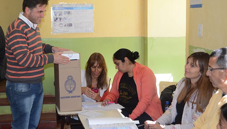 “Lucho” Martínez: “Es una elección en la que la gente tiene muy decidido el voto”