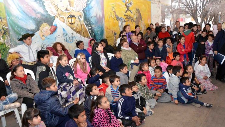 Relanzaron los talleres sociales en el barrio Santa Rita de Casia