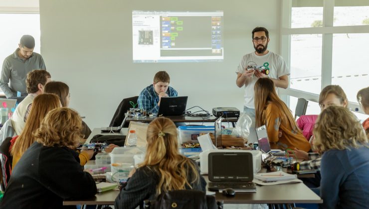 La ULP capacitó en robótica a docentes de La Pampa
