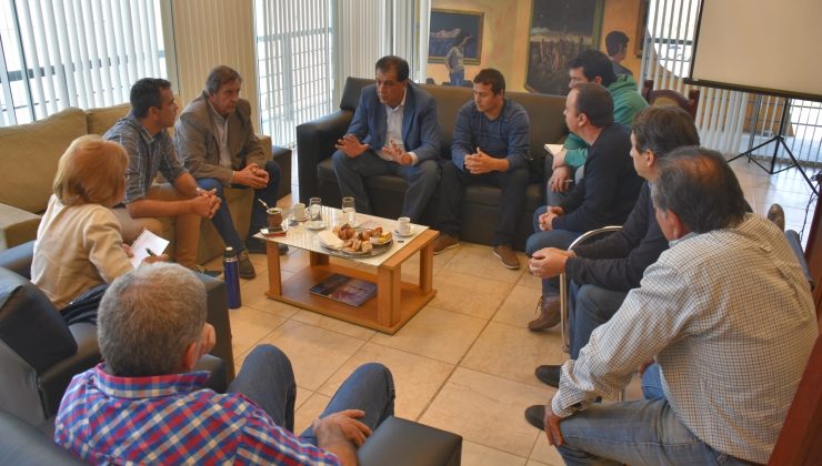 Reunión con referentes de centros ganaderos del sur provincial