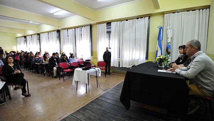 Alrededor de cien farmacéuticos debaten en el Hospital San Luis