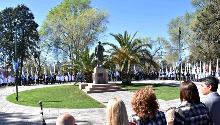 Villa Mercedes homenajeó a sus docentes