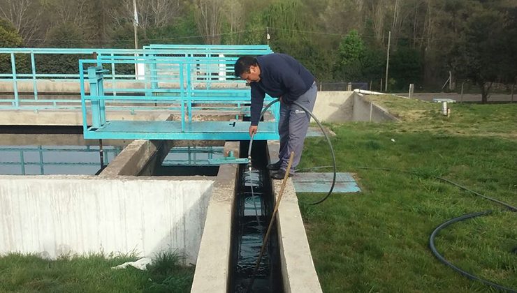 Realizaron la limpieza periódica de la planta potabilizadora de El Volcán