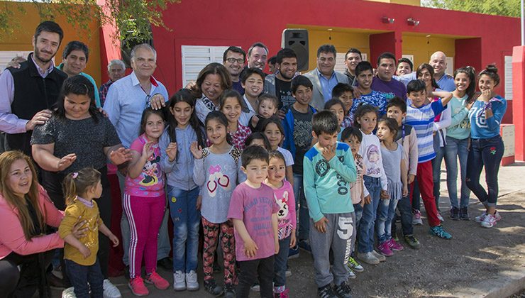 Ocho familias de San Francisco y dos de Alem ya tienen su vivienda propia