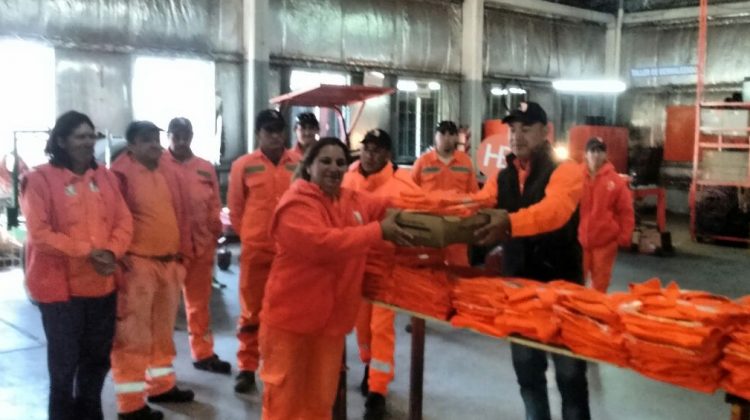 Renovación de indumentaria para el personal del Ente Control de Rutas
