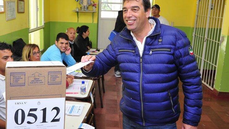 Daniel Orlando: “Vemos que mucha gente viene a votar y participa”