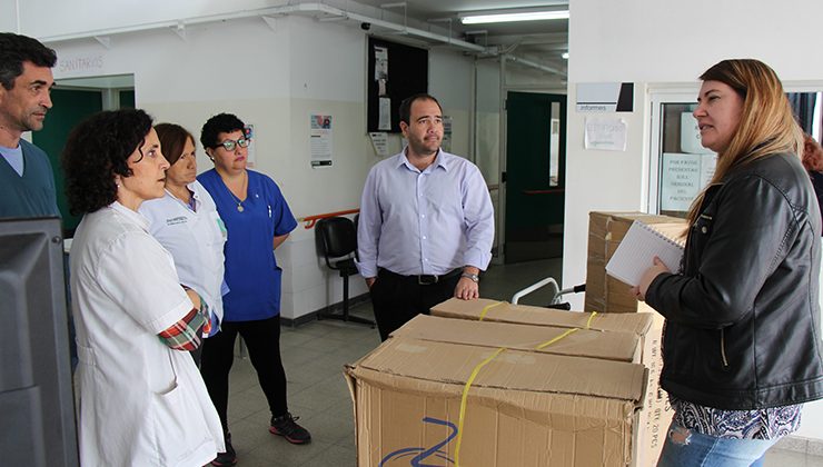 El Gobierno provincial entregó equipamiento e insumos al Hospital San Luis