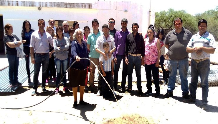 Agua y desarrollo productivo para las familias de Las Chimbas