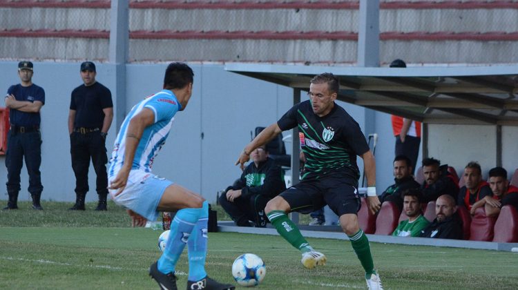 Asad se va luego del empate entre Estudiantes y Gimnasia