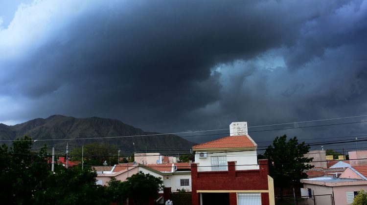 Alerta por tormentas fuertes y granizo para San Luis