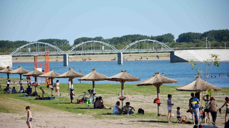 Las familias mercedinas “coparon” los espejos de agua