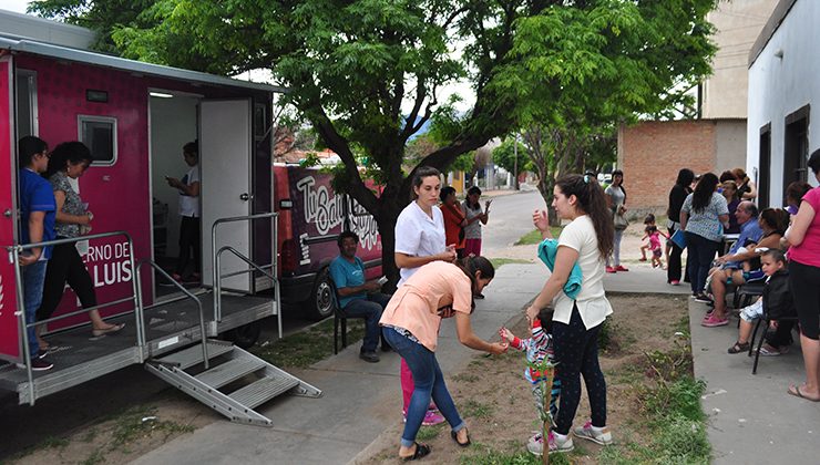 “Tu salud está aquí” atendió a 57 personas del barrio Vialidad Nacional