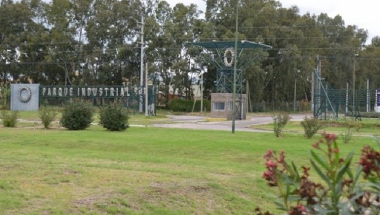 Tareas de limpieza y más seguridad para los parques industriales de la capital