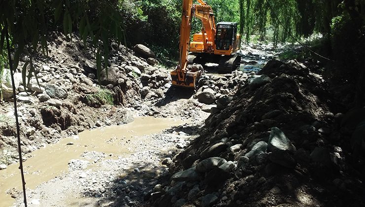 Se inicia el encauzamiento de un tramo del arroyo Piedra Blanca