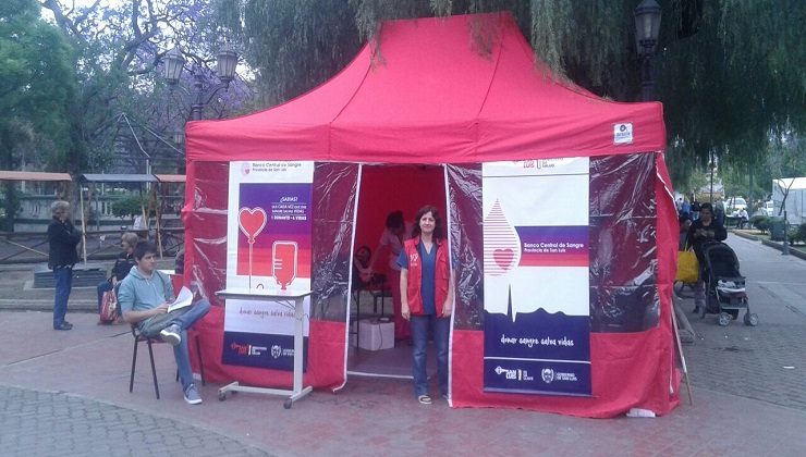 Realizaron una colecta de sangre en el inicio de la Semana del Donante Voluntario