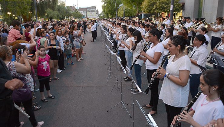 Presentaron las bandas “Granaderos Puntanos”