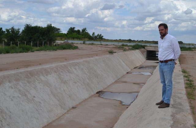 La construcción del nuevo desagüe del barrio 640 Viviendas está en su fase final