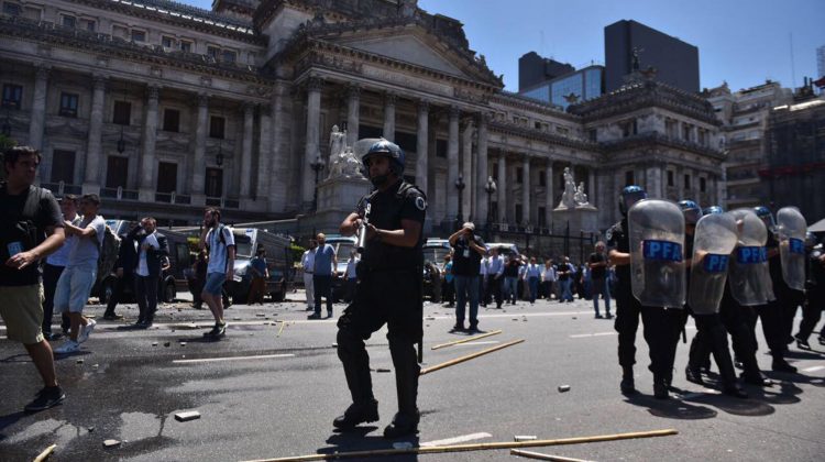 Repudio a la represión realizada en inmediaciones del Congreso Nacional