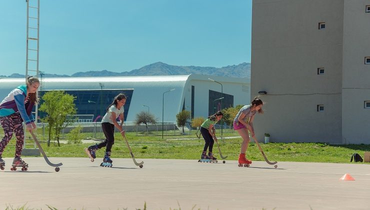 El hockey sobre patines tiene su espacio en el Campus “Arturo Rodríguez Jurado”
