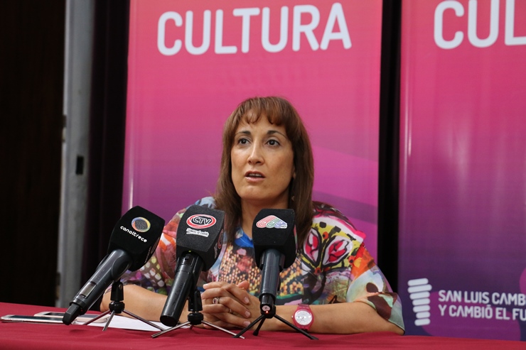 Silvia Rapisarda, jefa del Programa Cultura.