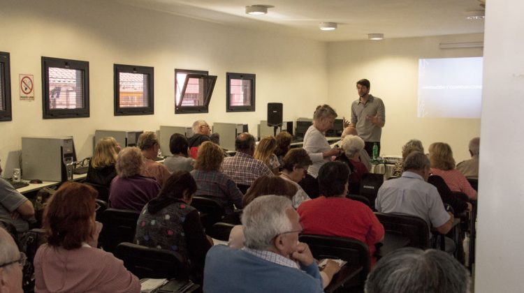 Desde el 15 de enero, la UNLC dictará un nuevo curso sobre el uso de tabletas