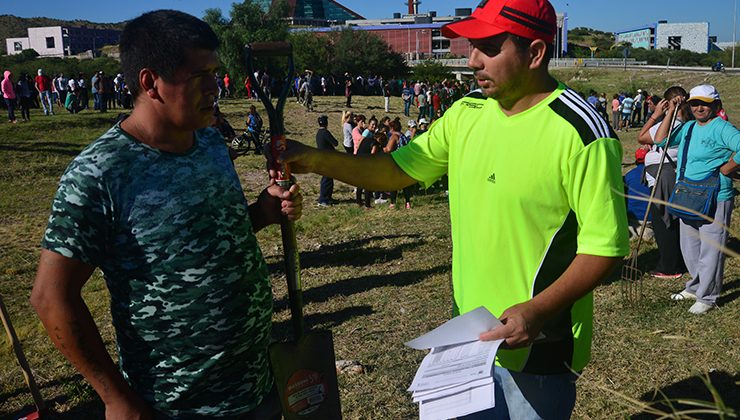 Beneficiarios del Plan Solidario comenzaron a trabajar en el Río San Luis