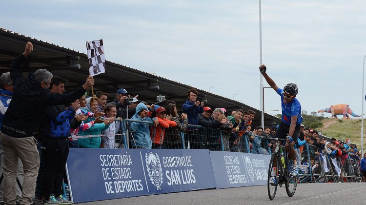 Ángel Echegaray se consagró en San Luis