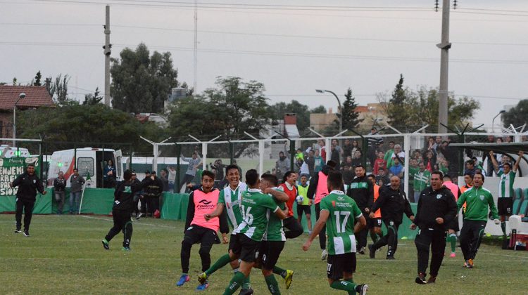 Estudiantes ganó un partido complicado y sueña con la salvación