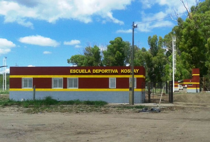La Escuela Deportiva Koslay ya está casi lista para estrenar sus nuevas instalaciones.