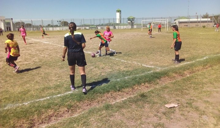 Se disputó un cuadrangular de fútbol femenino en la Penitenciaría Provincial