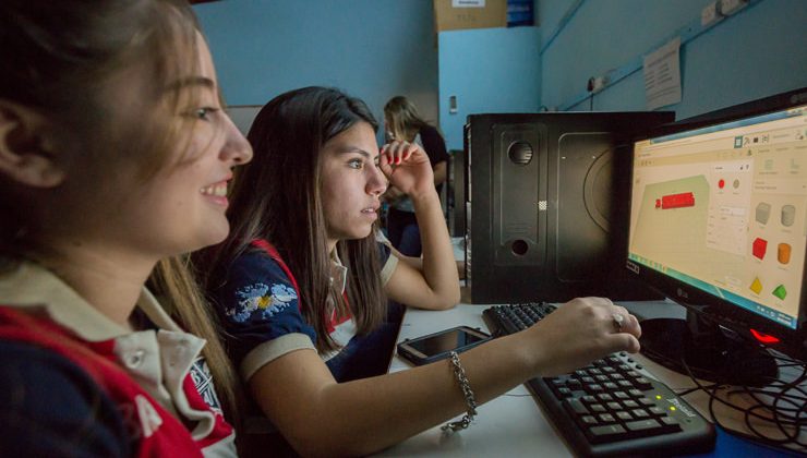 La ULP acercó la tecnología a alumnas puntanas