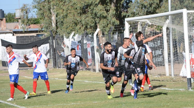 Victoria goleó a Alianza y sueña con la final