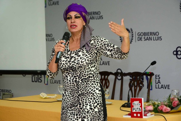 La activista feminista Sonia Sánchez disertará en Villa Mercedes este martes.