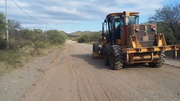 Repararon el camino que vincula San Francisco con el paraje Carpintería