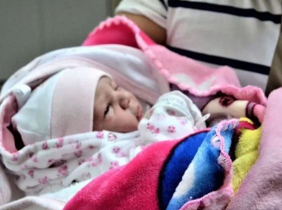 Nació Lila, la primera puntana hija de refugiados sirios