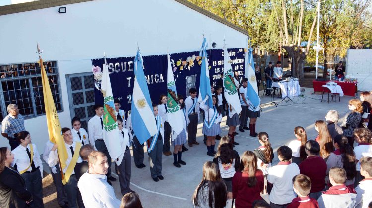 La escuela técnica “Antonio Berni” celebró su 25° Aniversario