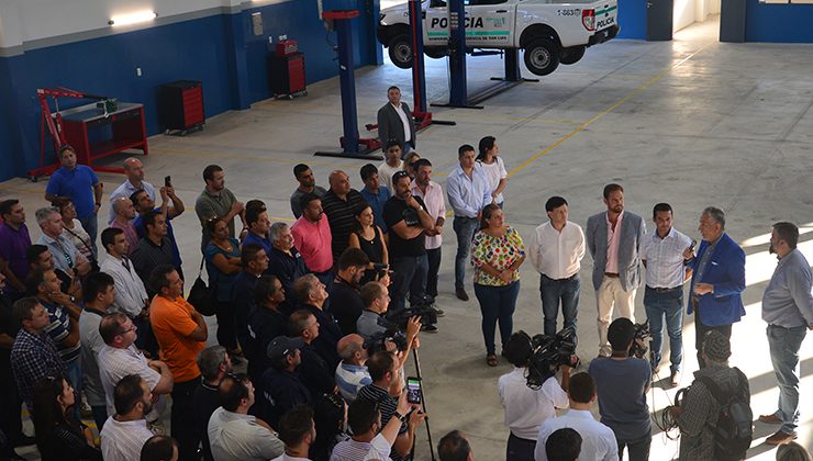 El gobernador inauguró los talleres de movilidad