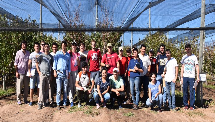 Alumnos de Agronomía de la Universidad Nacional de Río IV visitaron “Sol Puntano”