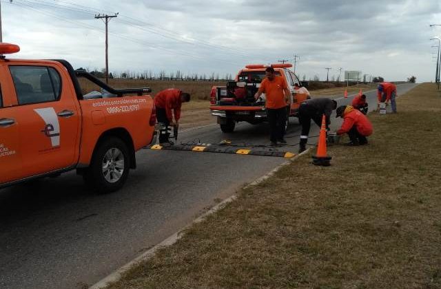 Colocaron tachas reflectivas y reductores de velocidad para incrementar la seguridad vial