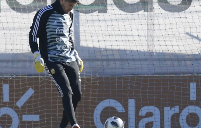 Romero se lesionó y se quedará sin Mundial