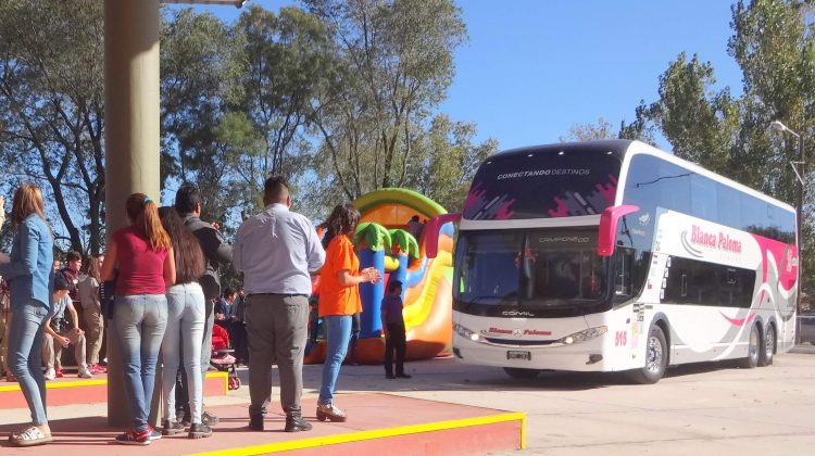 Operativo especial de traslado de pasajeros hacia Villa Mercedes