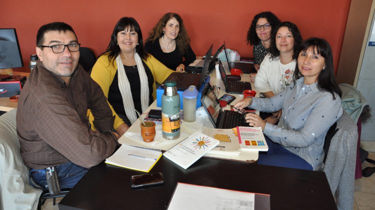 Trabajo conjunto sobre contenidos curriculares