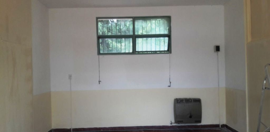 Infraestructura Escolar renovó tres aulas de la Escuela “Tobar García”.